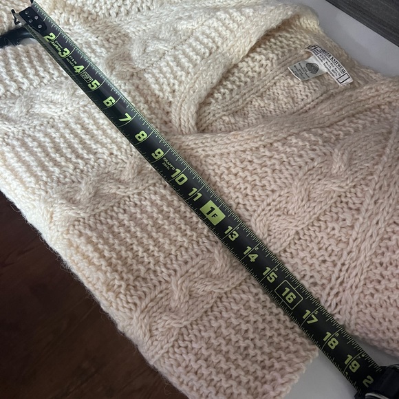 Greek Handmade knitwear , fisherman style vintage wool sweater. Long sweater - Picture 7 of 8